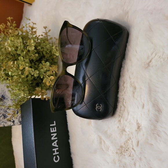 CHANEL Accessories - Chanel - Cat Eye Sunglasses - Green Brown - Chanel Eyewear NWOT